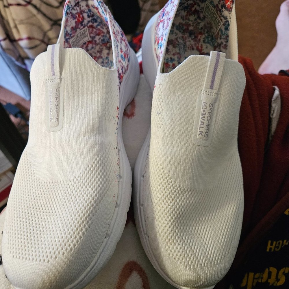 Skechers GoWalk